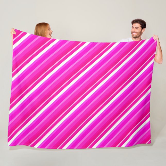 Couverture Polaire Bandes de bonbons en couches - rose et fuchsia (En situation)