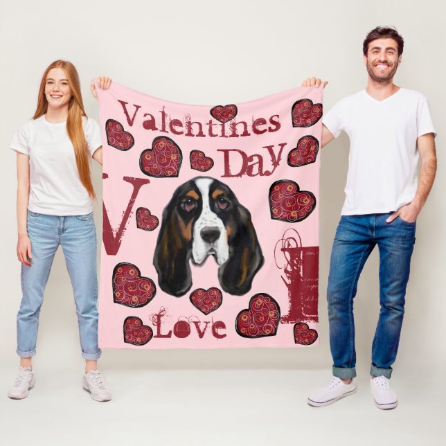 COUVERTURE POLAIRE BASSET HOUND (En situation)