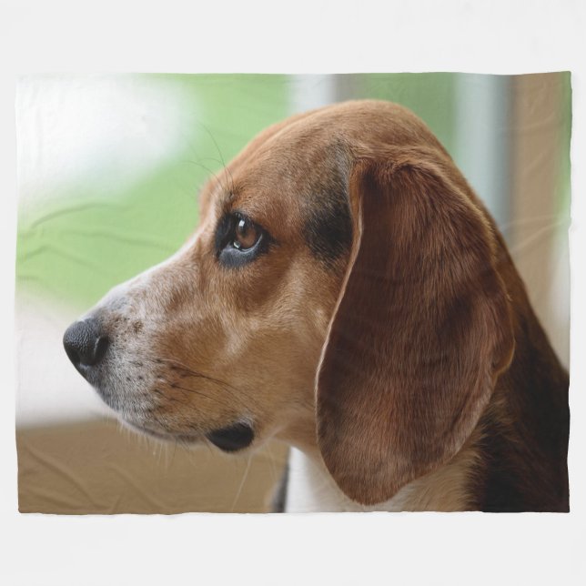 Couverture Polaire Beagle rêvassant (Devant (Horizontal))