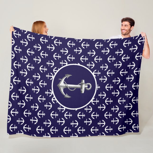 Couverture Polaire Beau Motif d'Ancres nautiques blanc et bleu (En situation)