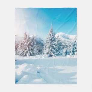 Couverture Polaire Beau paysage de nature hivernale, montagne extraor