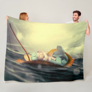 Couverture Polaire BÉBÉ sur une FEUILLE