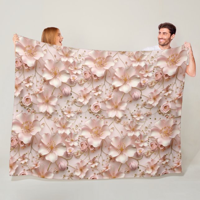 Couverture Polaire Belle floraison rose pastel douce (En situation)