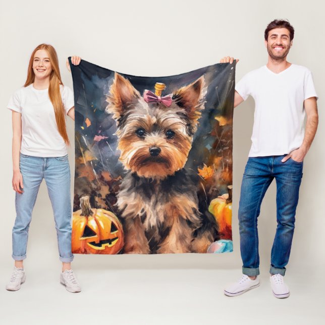 Couverture Polaire Biewer Terrier d'Halloween avec citrouilles effray (En situation)