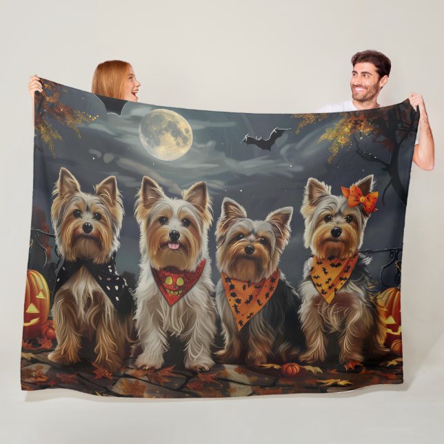 Couverture Polaire Biewer Terrier Halloween Épouvantable  (En situation)