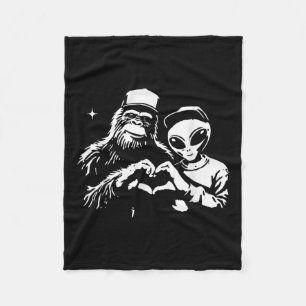 Couverture Polaire Bigfoot Et Coeur Alien Mains Drôle Valentines Gros