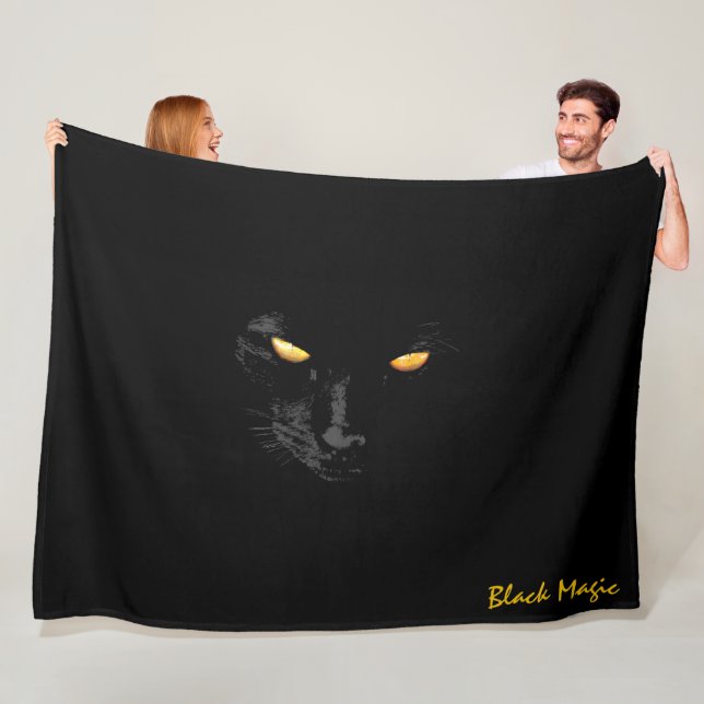 Couverture Polaire Black Cat Magic chic personnalisable (En situation)