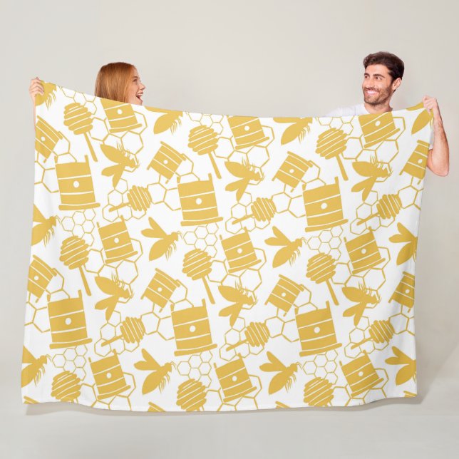 Couverture Polaire Blanche en polaire d'abeille de miel (En situation)