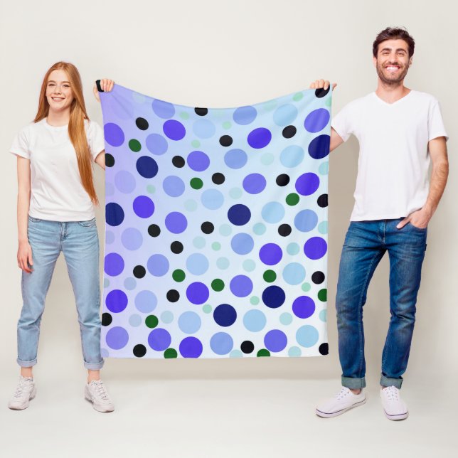Couverture Polaire Bleu Violet Et Vert Pois, (En situation)