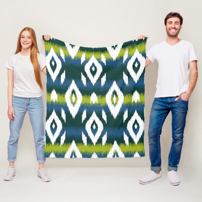 Couverture Polaire Blue Chartreuse Green Ikat Motif Moderne (En situation)