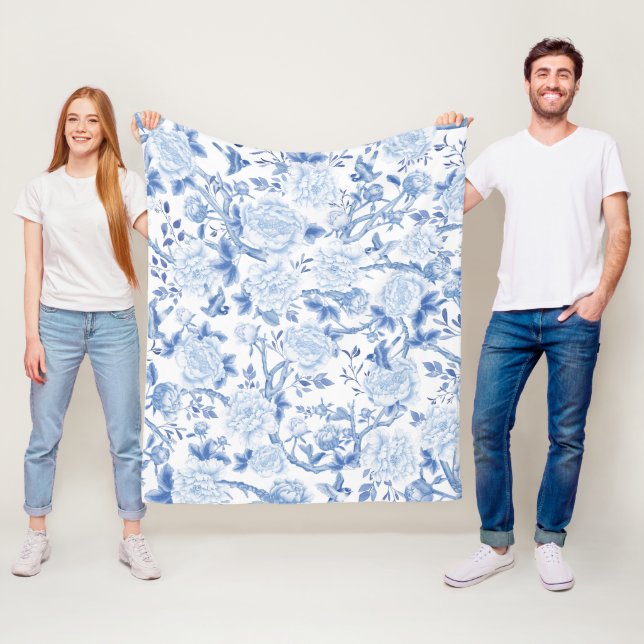 Couverture Polaire Blue White Chinoiserie Floral Garden Motif (En situation)