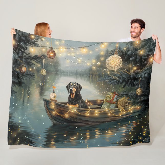 Couverture Polaire Bluetick Coonhound Noël Festive Voyage (En situation)