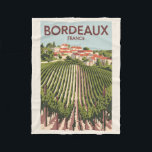 Couverture Polaire Bordeaux France Vineyard Travel Art Vintage<br><div class="desc">Conception de voyage vectorielle rétro Bordeaux. Bordeaux,  plaque tournante de la célèbre région viticole,  est une ville portuaire sur la Garonne dans le sud-ouest de la France.</div>