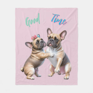Couverture Polaire Bouledogue français amoureux Saint-Valentin