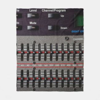 Couverture Polaire Boutons sur un mixeur de son dans un studio d'enre