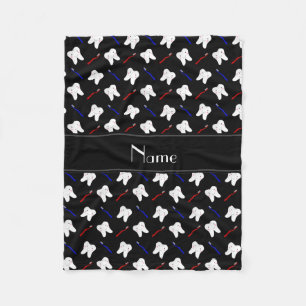 Couverture Polaire Brosses noires de nom personnalisé et motif de de