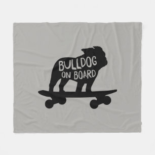 Couverture Polaire Bulldog à bord   Chien de Skateboard Silhouette