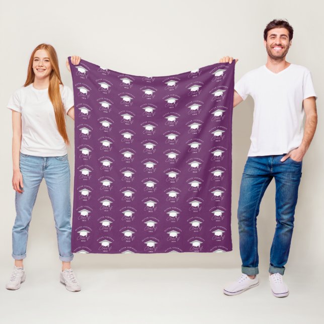 Couverture Polaire Cadeau de graduation violet minimaliste moderne (En situation)