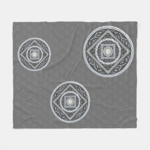 Couverture Polaire Cancer Mandala Fleece Blanche