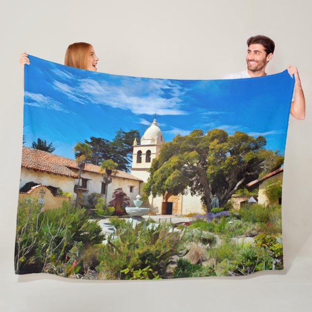 Couverture Polaire CARMEL MISSION BASILICA Fleece Blanket (En situation)