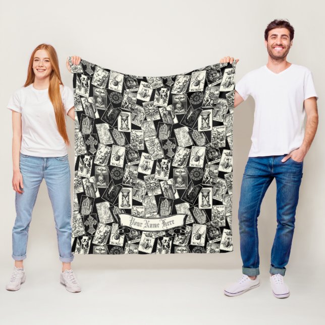 Couverture Polaire Carte de Tarot gothique Apothecaire de cuisine vic (En situation)