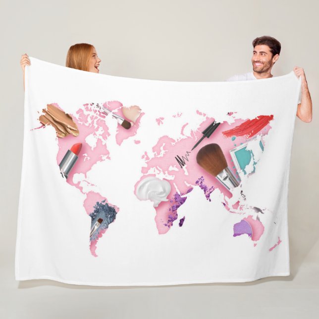 Couverture Polaire Carte en pastel du monde de Comestics (En situation)