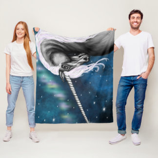 Couverture Polaire Celestial Guardian : licorne grise avec Aurora Dan