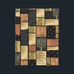 Couverture Polaire Chanukah Golden Montage<br><div class="desc">Chanukah Golden Montage Fleece Blanket/Small Personnalisez en supprimant du texte et en ajoutant votre propre message. Choisissez votre style de police, votre taille et votre couleur préférés. Le design peut également être ajouté aux tailles de couverture, moyennes et grandes. Taille : Couverture en polaire, 30"x40" Il est difficile de se...</div>
