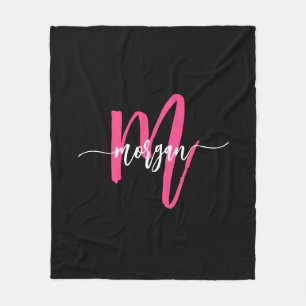 Couverture Polaire Chaud rose noir moderne Script Girl Monogramme Nom