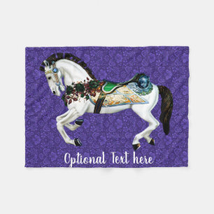 Couverture Polaire Cheval assez blanc de carrousel