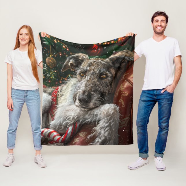 Couverture Polaire Chien Lévrier de Noël Festif (En situation)