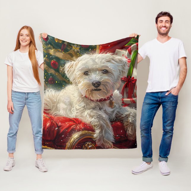Couverture Polaire Chien Maltais Noël Festif (En situation)