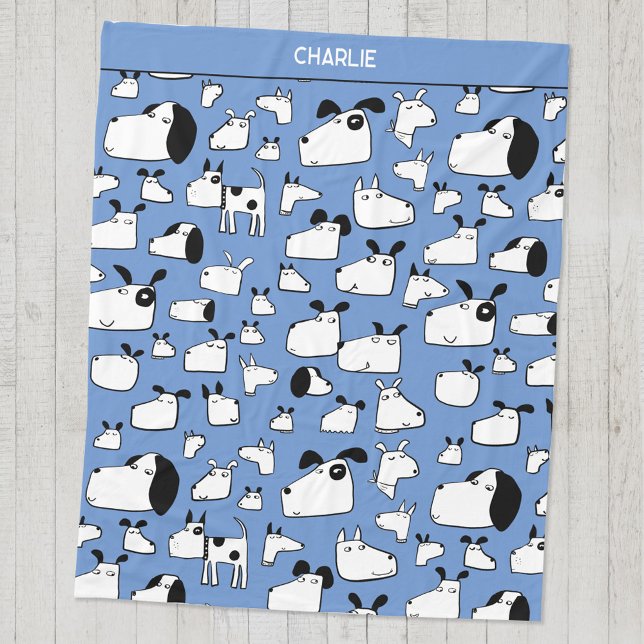 Couverture Polaire Chiens amusants Personnalisés (Fun dog cartoon blue personalized custom name fleece blanket)