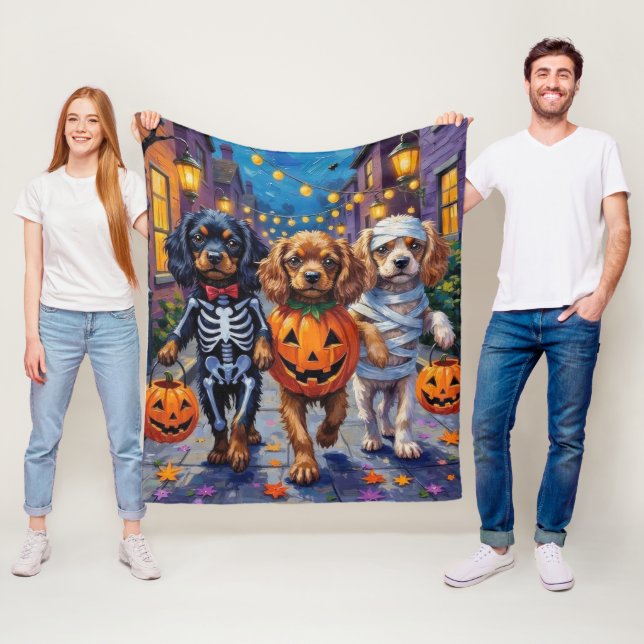 Couverture Polaire Chiens Espagnols Tibétains En Costumes D'Halloween (En situation)