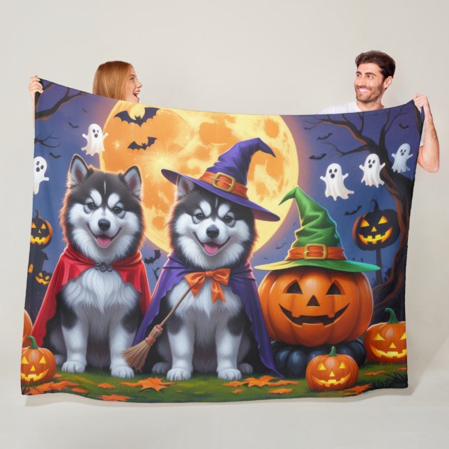 Couverture Polaire Chiens malamuts de l'Alaska Citrouille Halloween d (En situation)