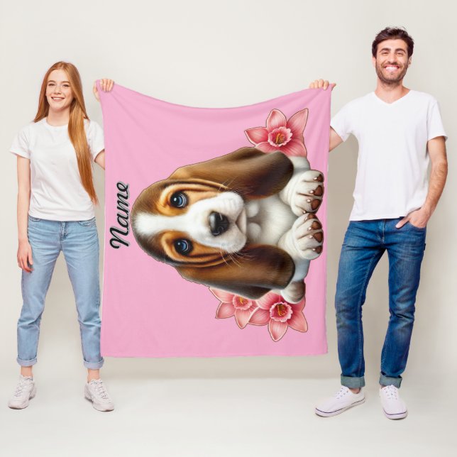Couverture Polaire Chiot Hound Personnalisé Avec Fleurs (En situation)
