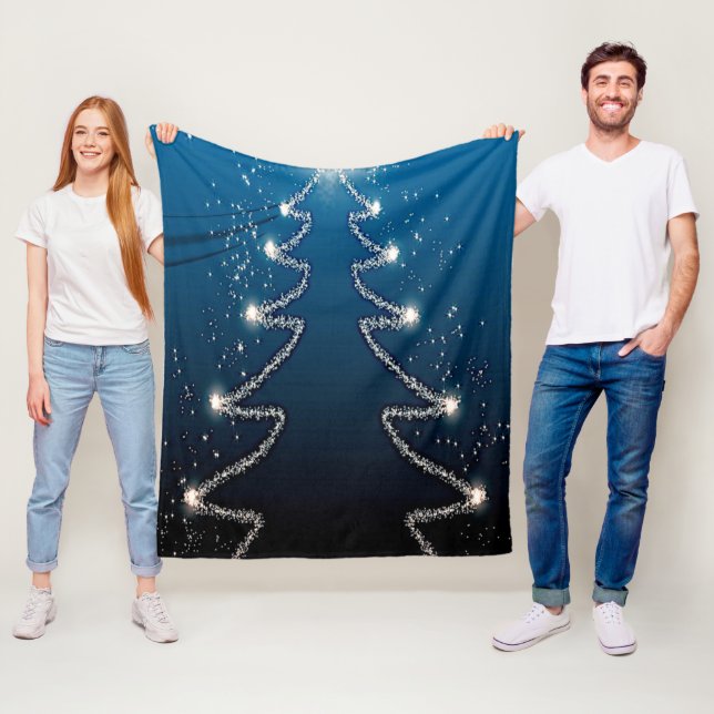 Couverture Polaire Christmas Tree Blue Sky Shiny Stars Rustic Elegant (En situation)