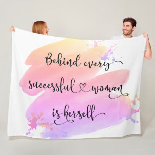 Couverture Polaire Citation de femme réussie Aquarelle rose violet