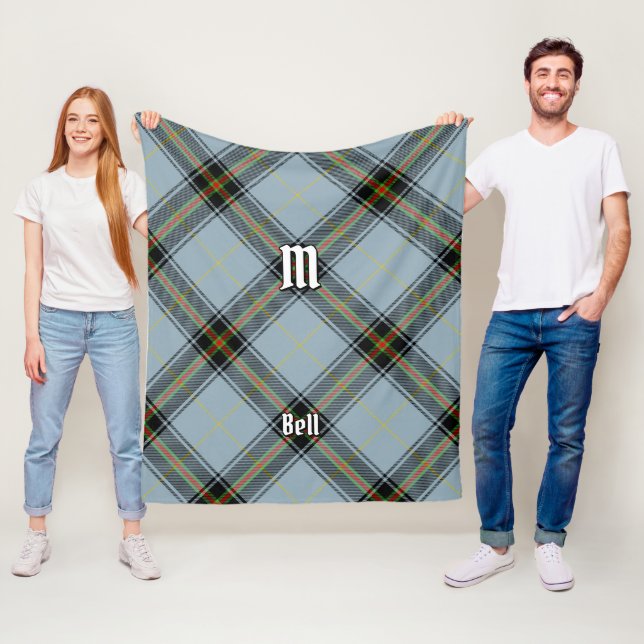 Couverture Polaire Clan Bell Tartan (En situation)