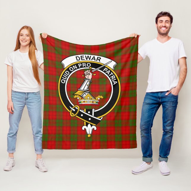 Couverture Polaire Clan Dewar Tartan Plaid (En situation)