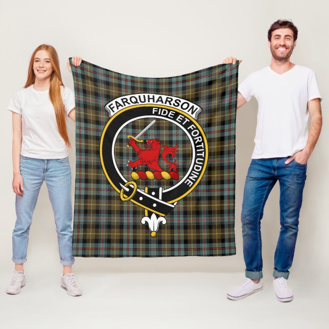 Couverture Polaire Clan Farquharson Patiné Tartan Plaid (En situation)