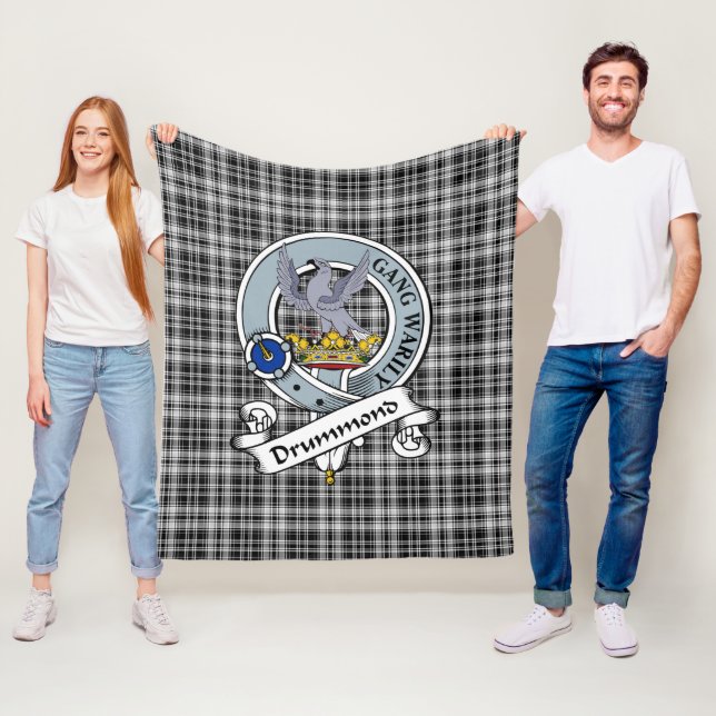 Couverture Polaire Clan gris tammond Badge Tartan Plaid (En situation)