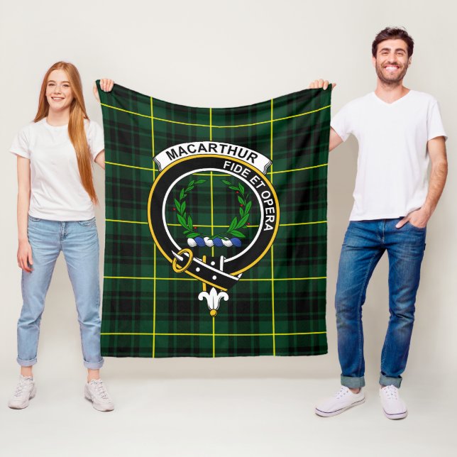 Couverture Polaire Clan MacArthur Modern Tartan Plaid (En situation)