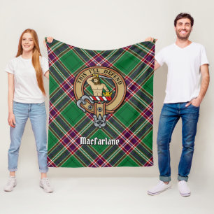 Couverture Polaire Clan MacFarlane Crest sur Tartan de chasse moderne