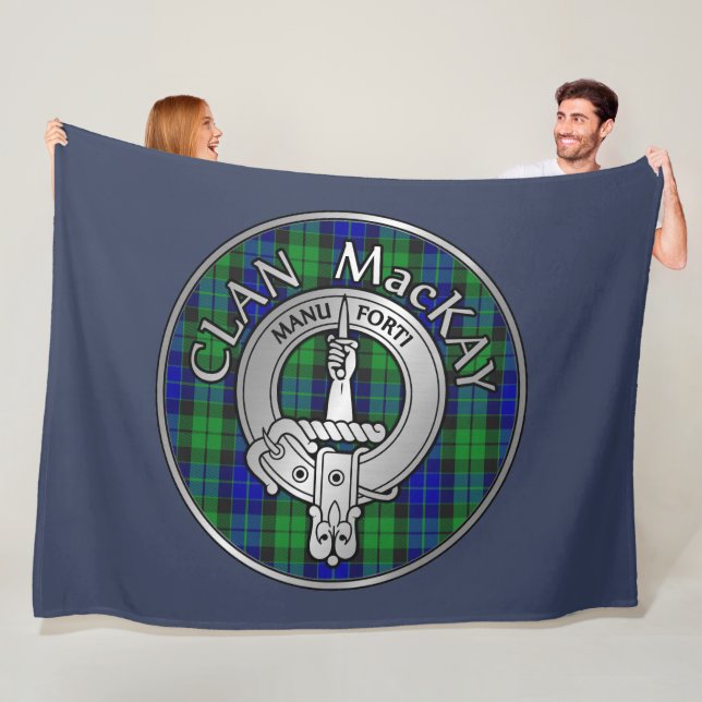 Couverture Polaire Clan MacKay Crest & Tartan (En situation)
