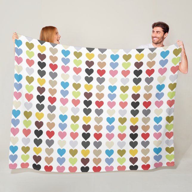 Couverture Polaire Coeurs de couleur (En situation)