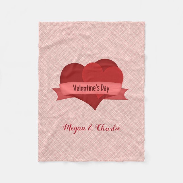 Couverture Polaire Coeurs rouges sur rose (Devant)