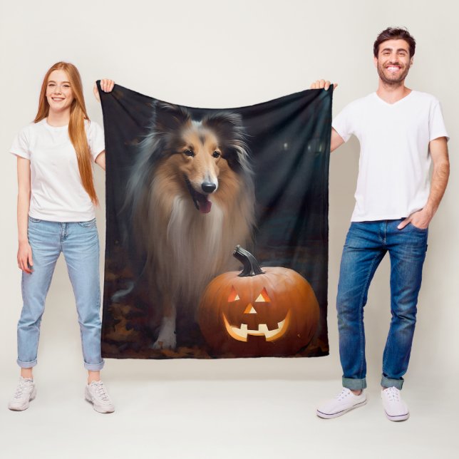 Couverture Polaire Collie Rough Halloween avec citrouilles effrayant (En situation)