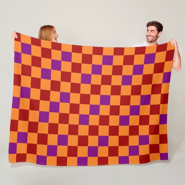 Couverture Polaire Conception de motif à carreaux rouge orange violet (En situation)
