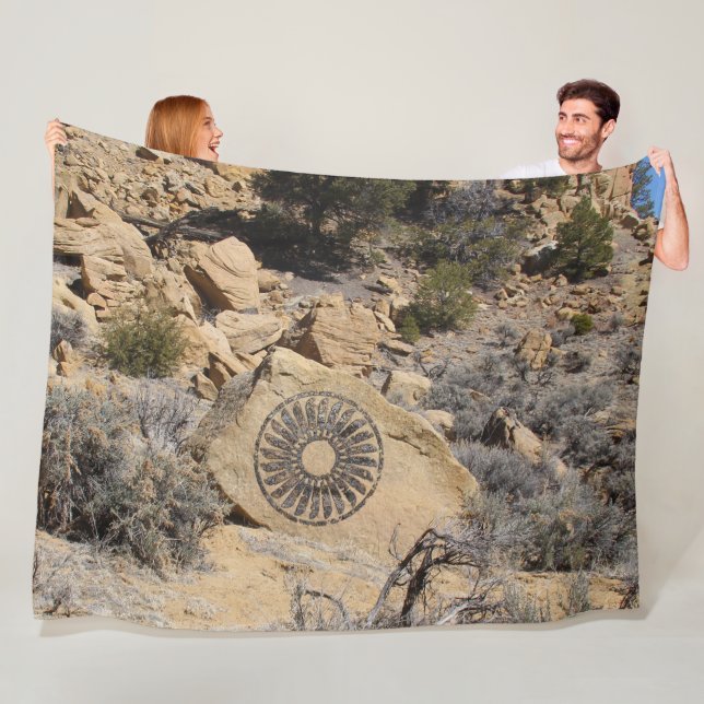 Couverture Polaire Conception de poterie Mimbres (En situation)